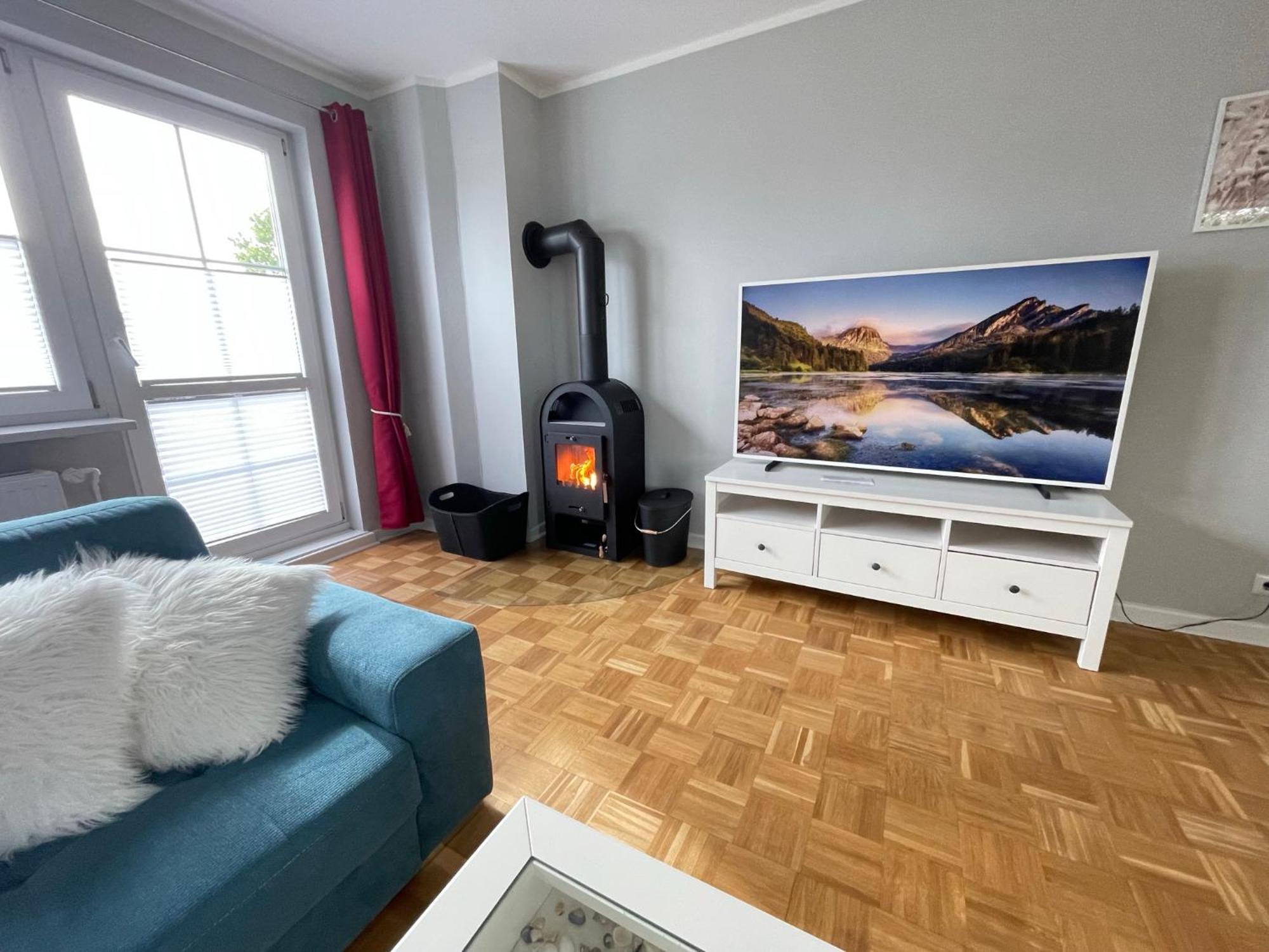 Ruegenferienhaus - Schaprode Hafen Luaran gambar